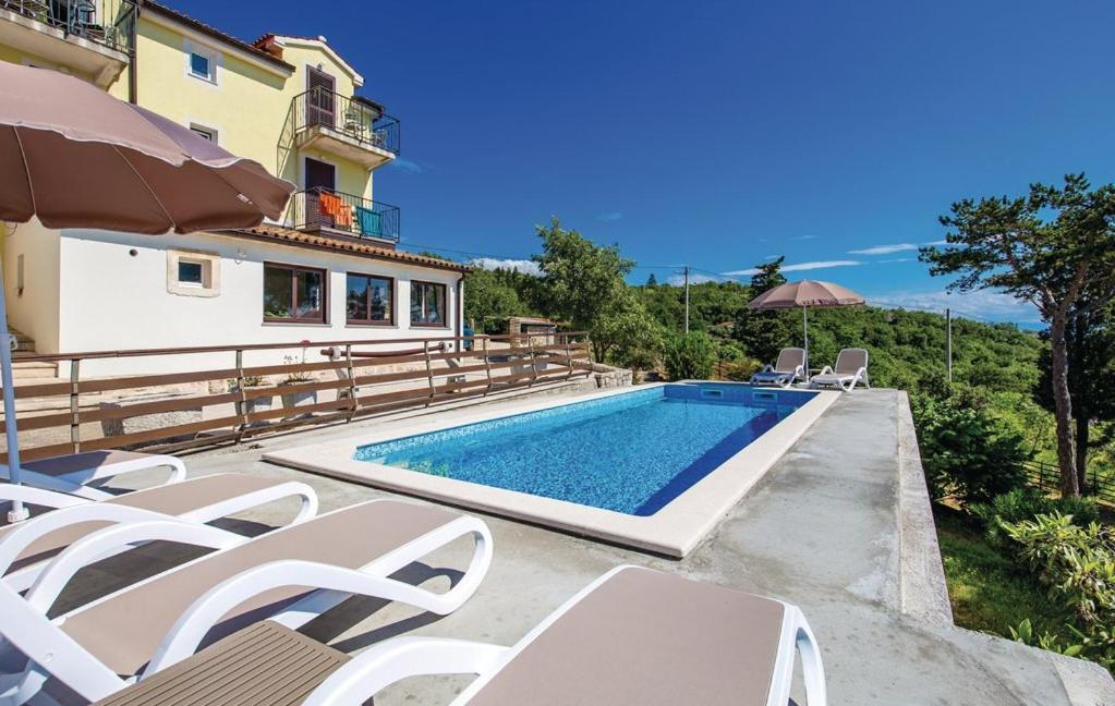 Apartments Franelli Брсеч Екстер'єр фото