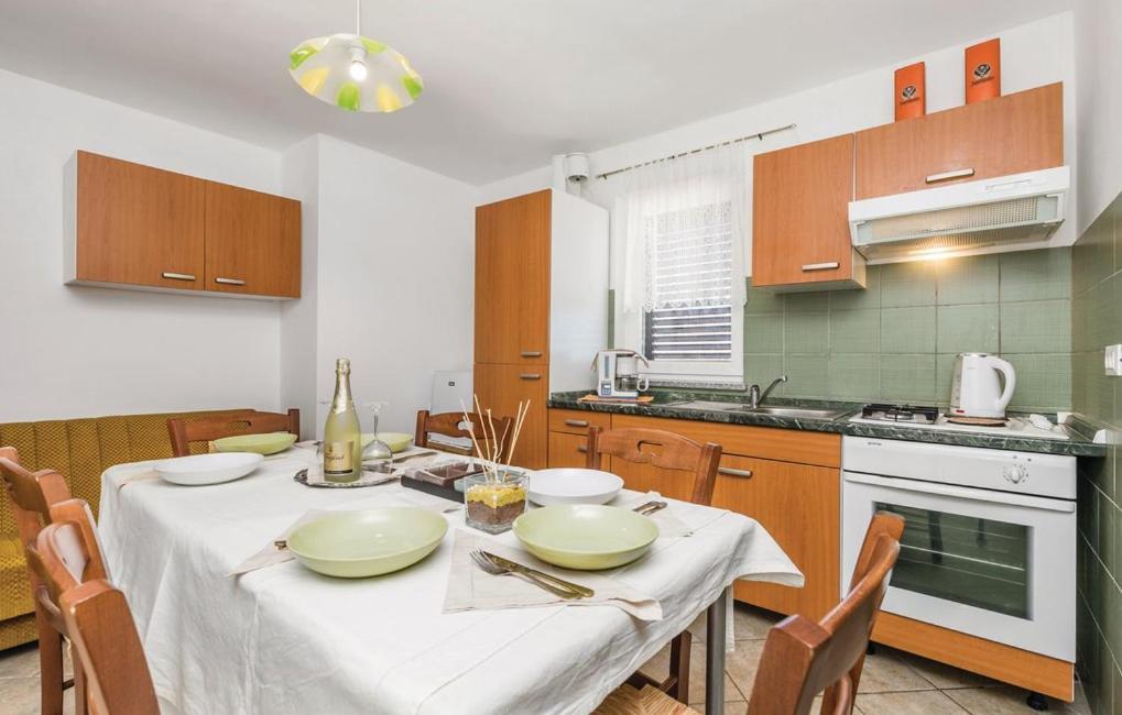 Apartments Franelli Брсеч Екстер'єр фото