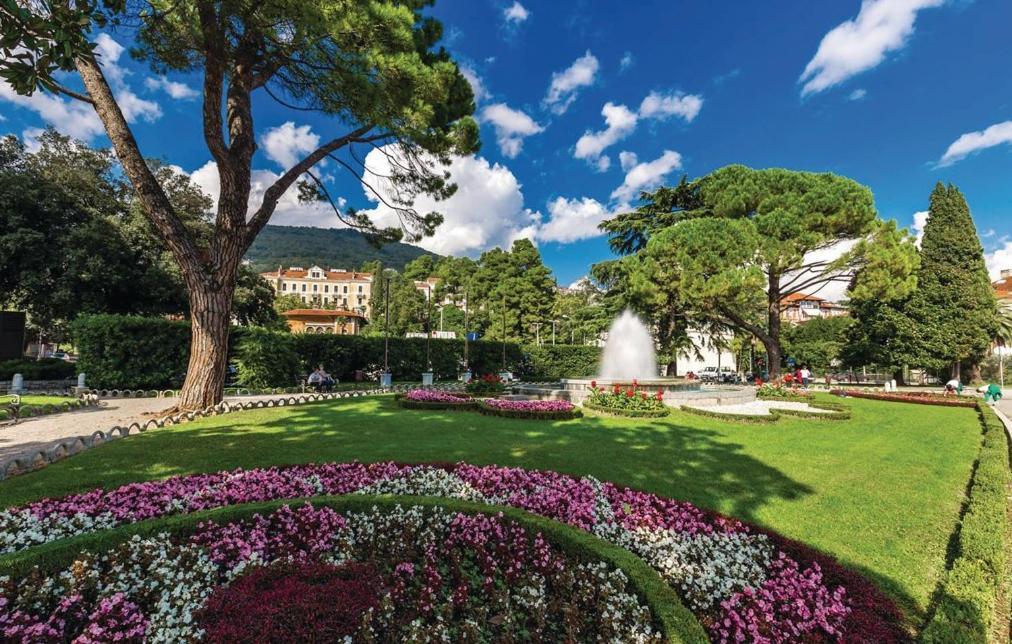 Apartments Franelli Брсеч Екстер'єр фото