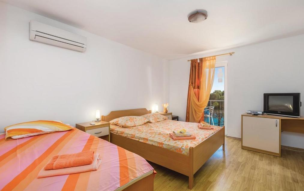 Apartments Franelli Брсеч Екстер'єр фото